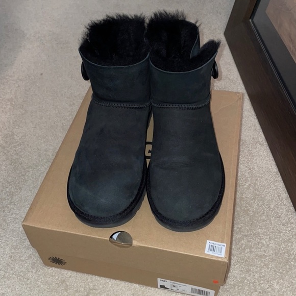 UGG Shoes - UGG Boots